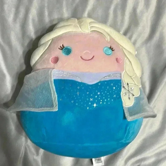 ❤️ Disney Elsa Squishmallow - Picture 2 of 4